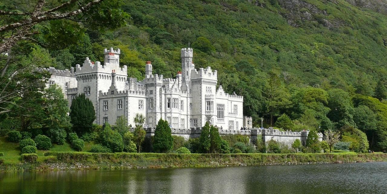 GIORNO 5: CONNEMARA – KYLEMORE - GALWAY