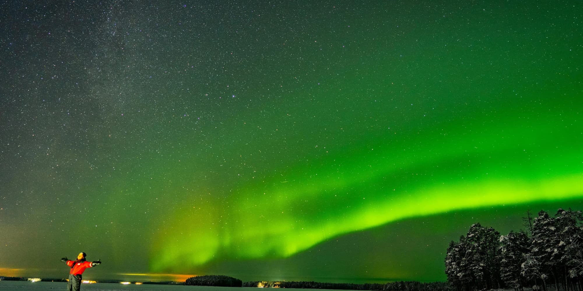 DAY 04 HUKIE SLEDGE SAFARI AND NORTHERN LIGHTS