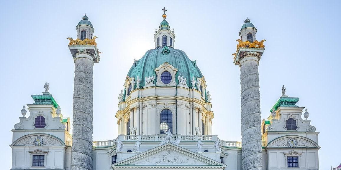 1º Giorno – VIENNA - Benvenuti nella Capitale Imperiale