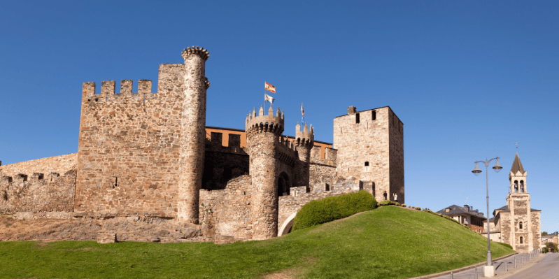 PALMA – SANTIAGO – PONFERRADA