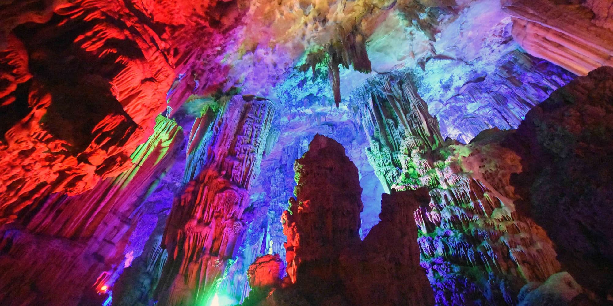 DÍA 09 GUILIN – GUANGZHOU (Crucero por Rio Li)