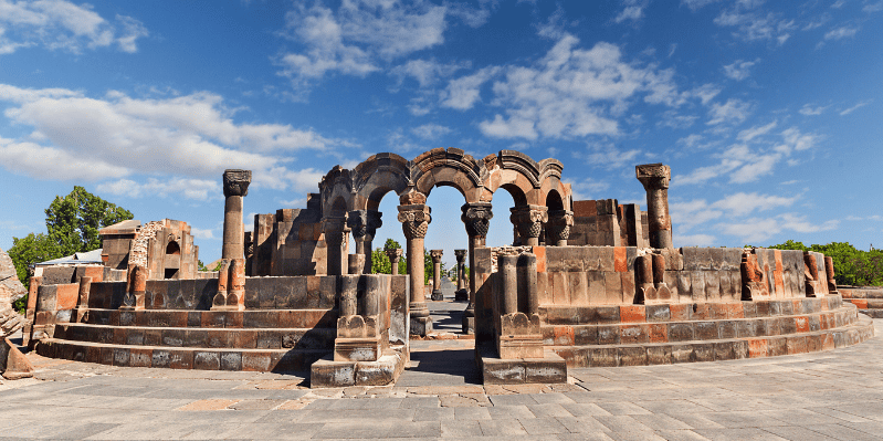 Día 3. ECHMIADZIN - ZVARTNOTS