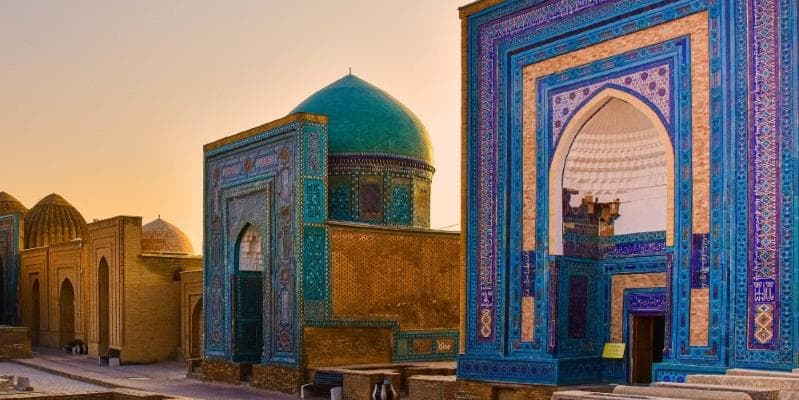 5° Giorno BUKHARA – SHAKHRISABZ (270 Km. circa 4 ore) - SAMARKANDA (150 Km. – due ore circa)