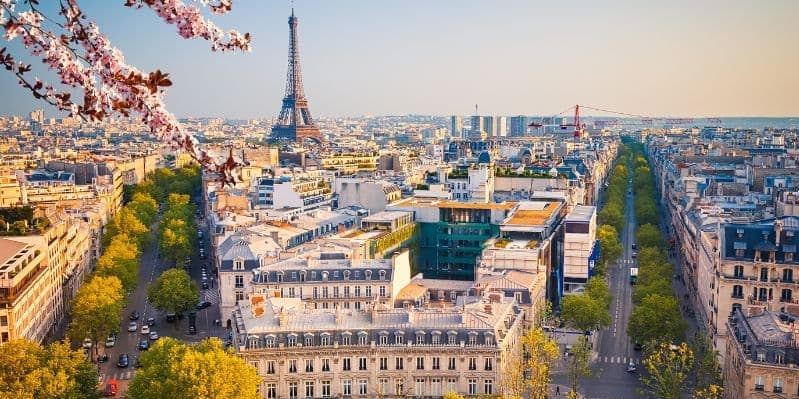 ITALIA / PARIGI