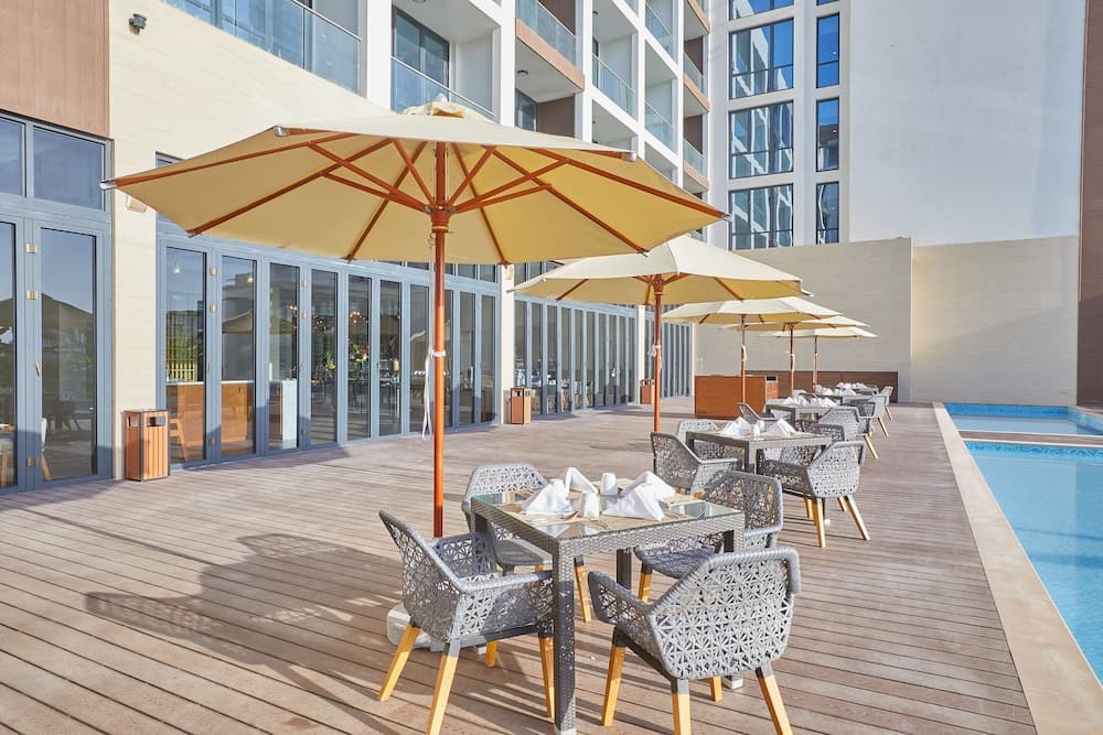 Millennium Resort Salalah, Restaurant