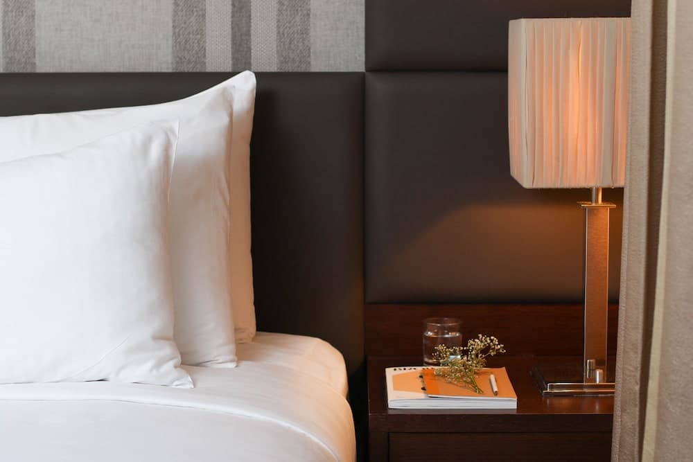 Dubai Marine Beach Resort & Spa