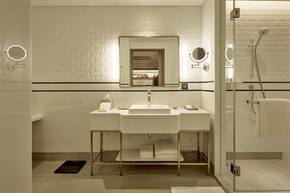 Montien Hotel Surawong Bangkok