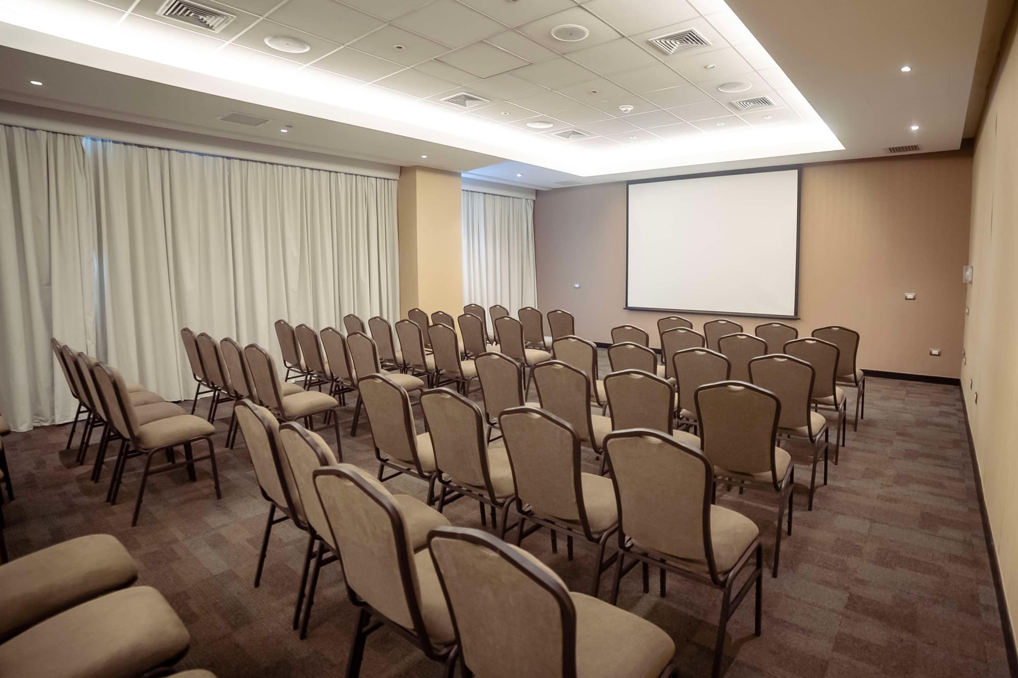 DoubleTree by Hilton Trujillo