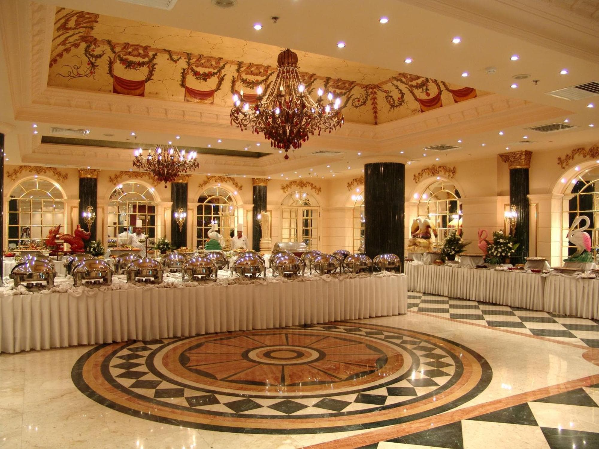 Pyramisa Suites Hotel Cairo