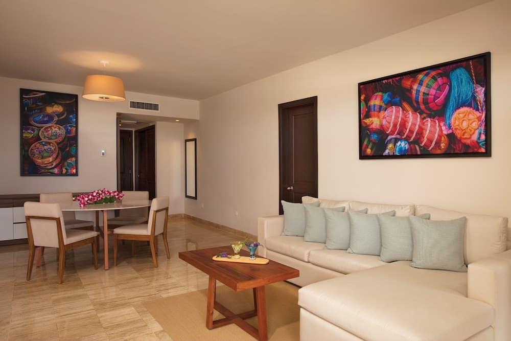 Dreams Sapphire Resort & Spa - All Inclusive, Living area