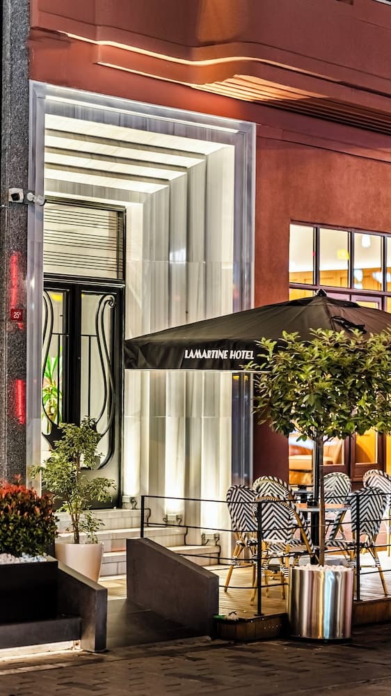 Lamartine Hotel