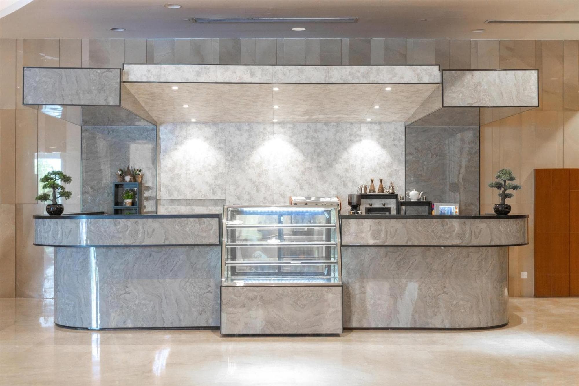 Radisson Hotel Muscat Panorama, 