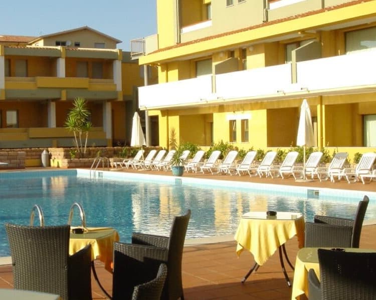Club Malaspina Hotel & Resort