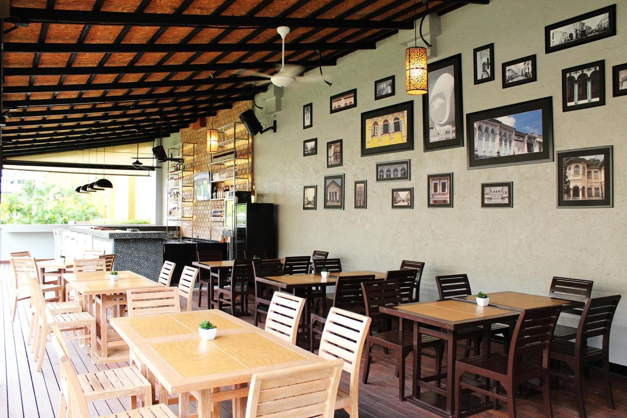 Kata Sea Breeze Resort - SHA Plus