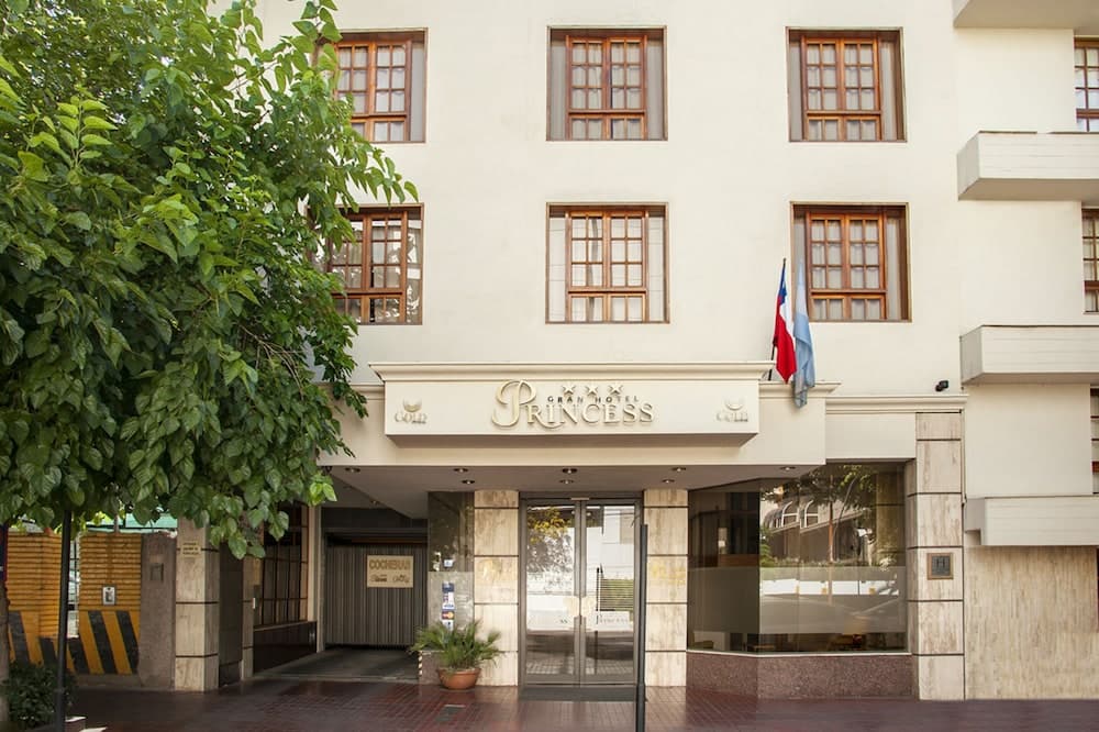 Gran Hotel Princess Gold, Exterior detail