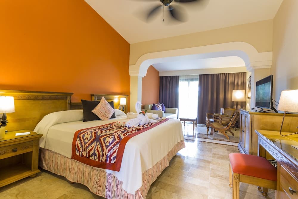 Grand Palladium Colonial Resort & Spa All Inclusive