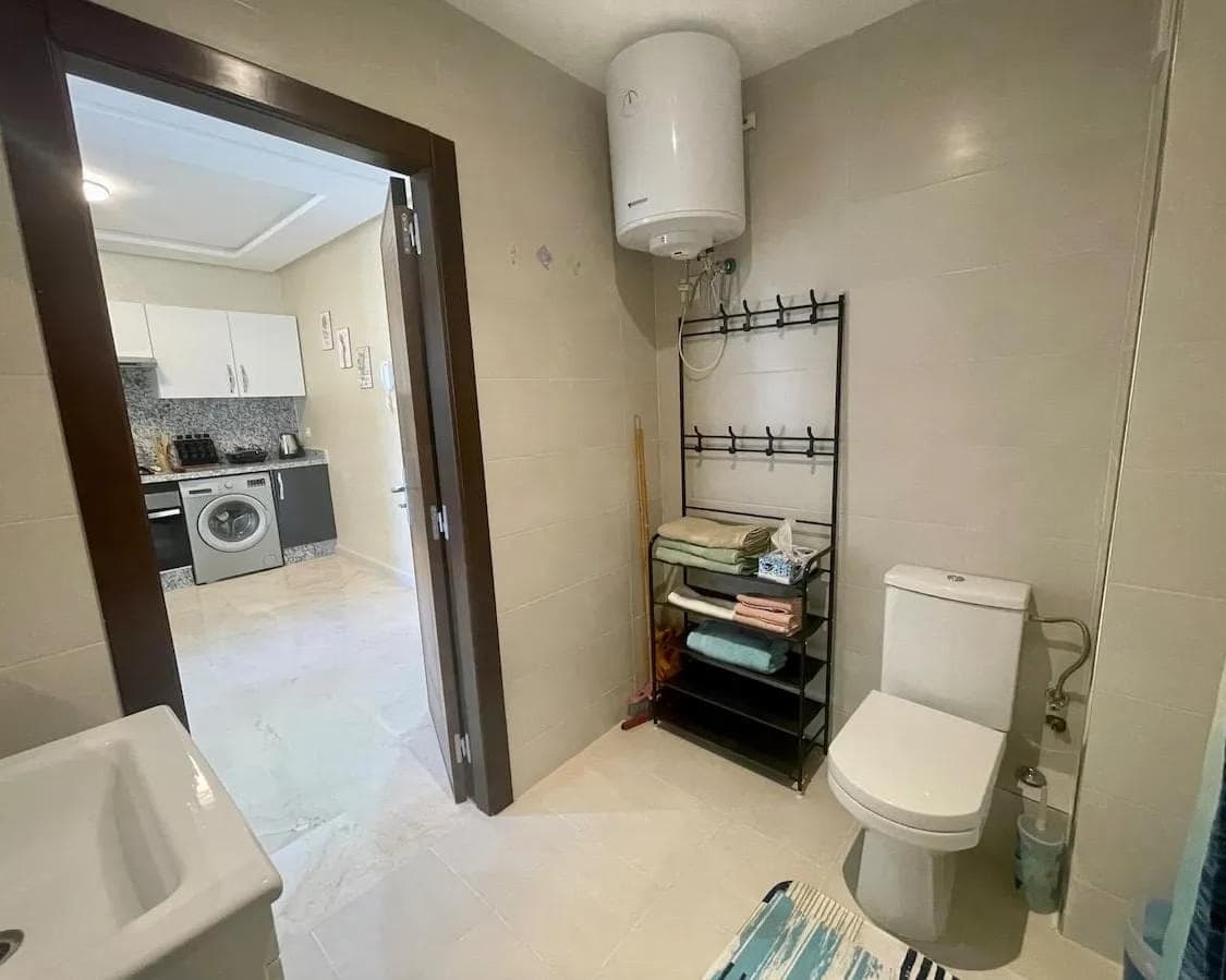 Comfortable Suite with Balcony - Beach & TGV Station