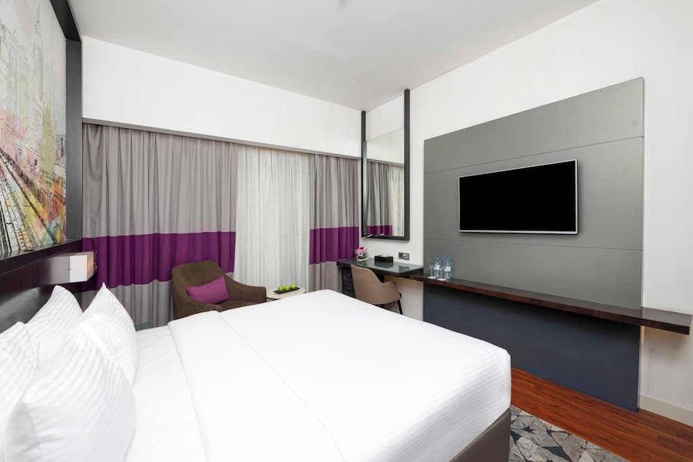 Howard Johnson Plaza By Wyndham Dubai Deira