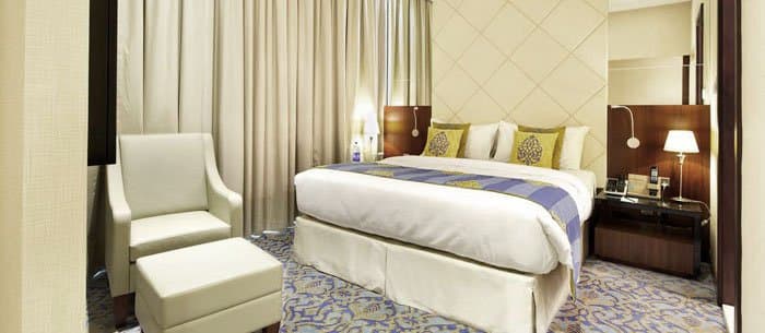 Raviz Center Point Dubai Hotel