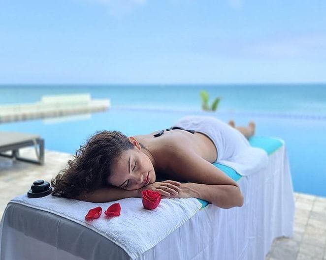 HOTEL POSEIDON