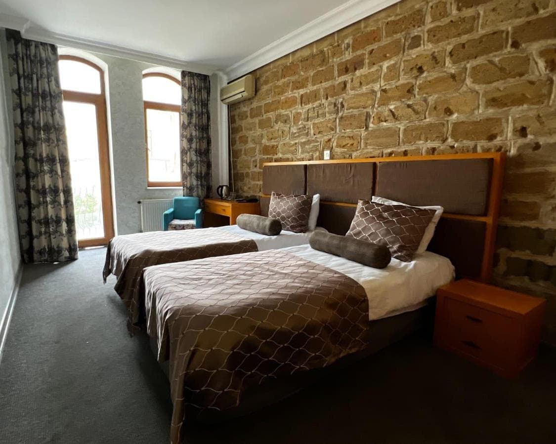 Qala Hotel