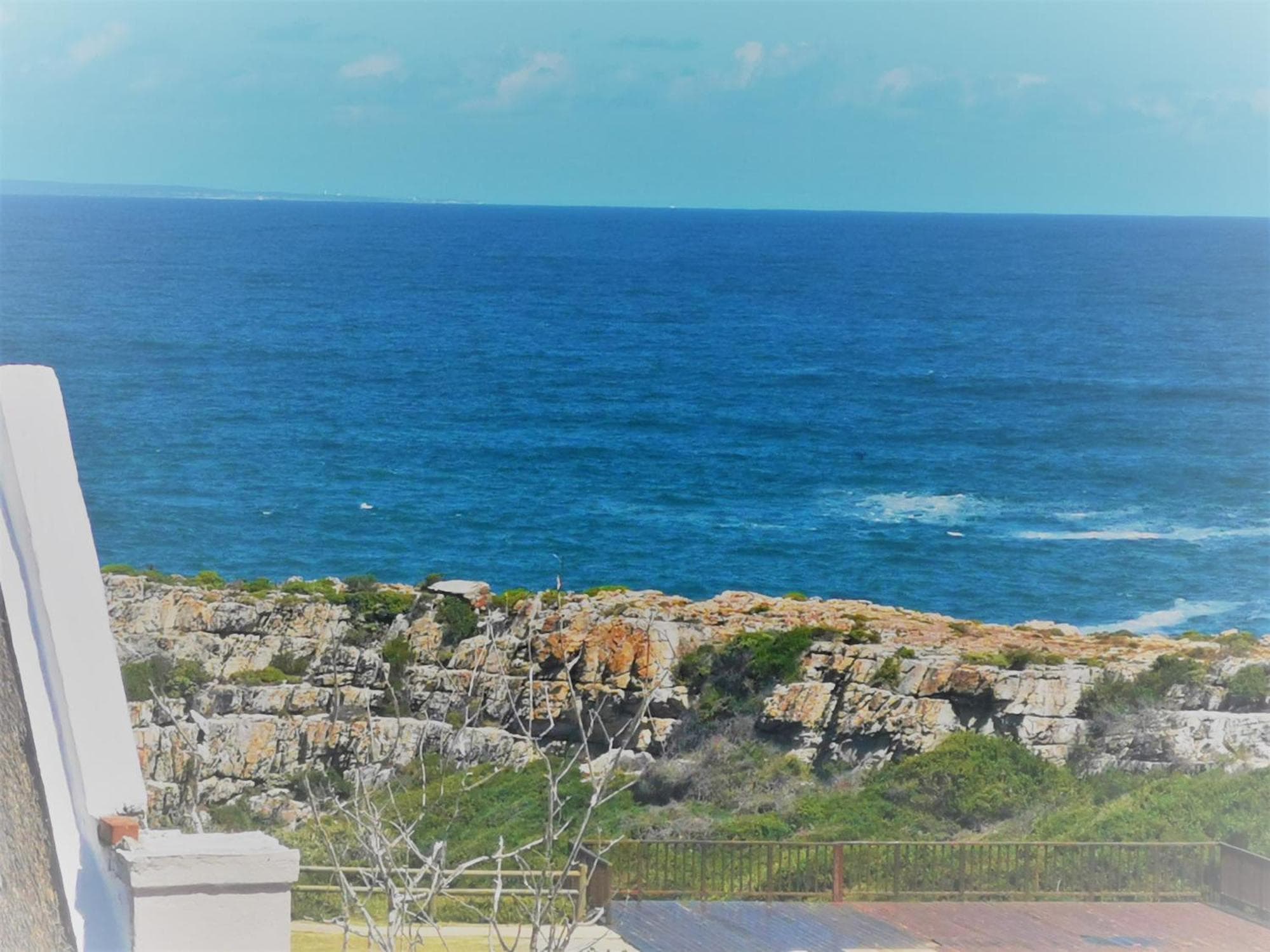 Misty Waves Boutique Hotel