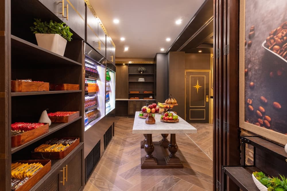 Westgate New York Grand Central, Snack bar