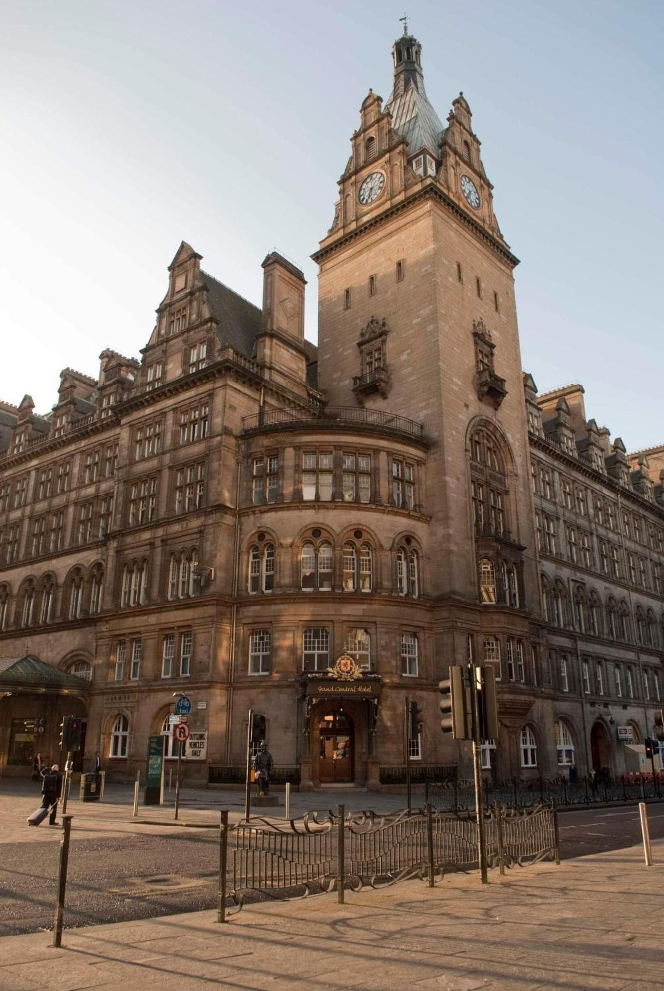 voco Grand Central Glasgow by IHG