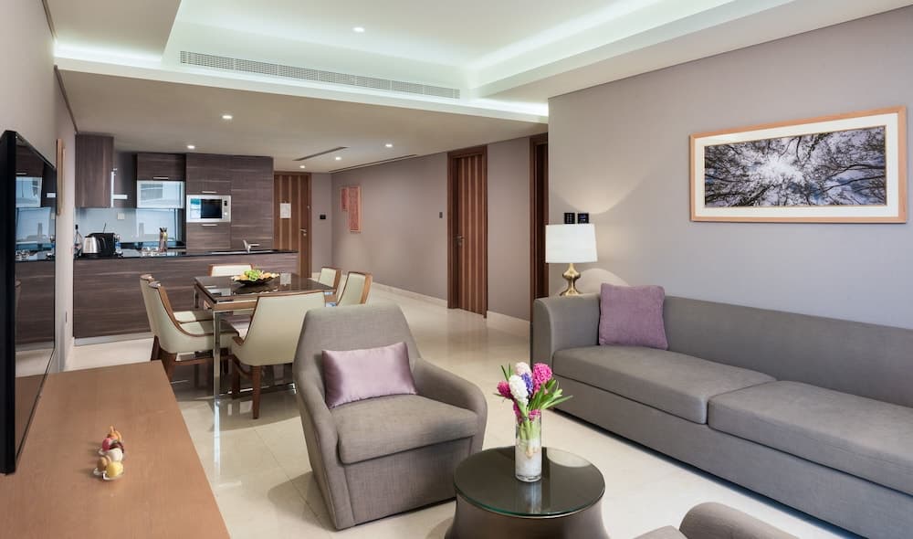 Grand Millennium Muscat, Living area