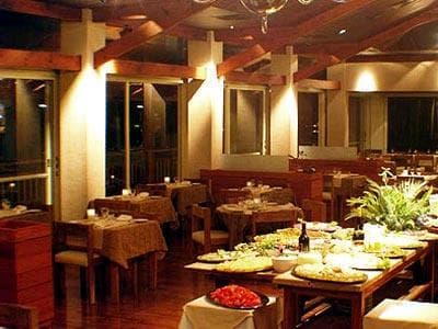 Raices Esturion Hotel