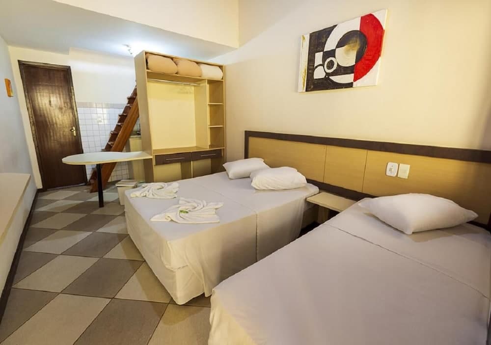 Pousada Lonier Praia Inn