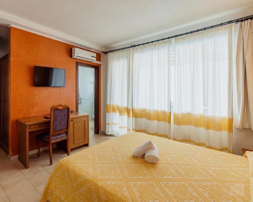 Club Malaspina Hotel & Resort