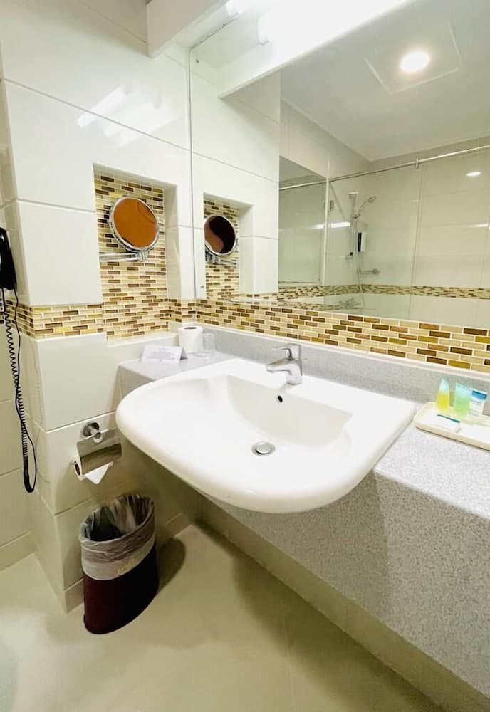 Golden Tulip Nizwa Hotel