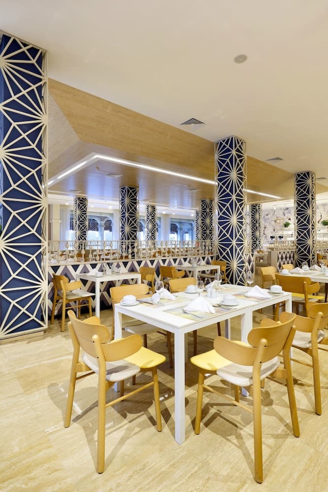 Grand Palladium Colonial Resort & Spa All Inclusive