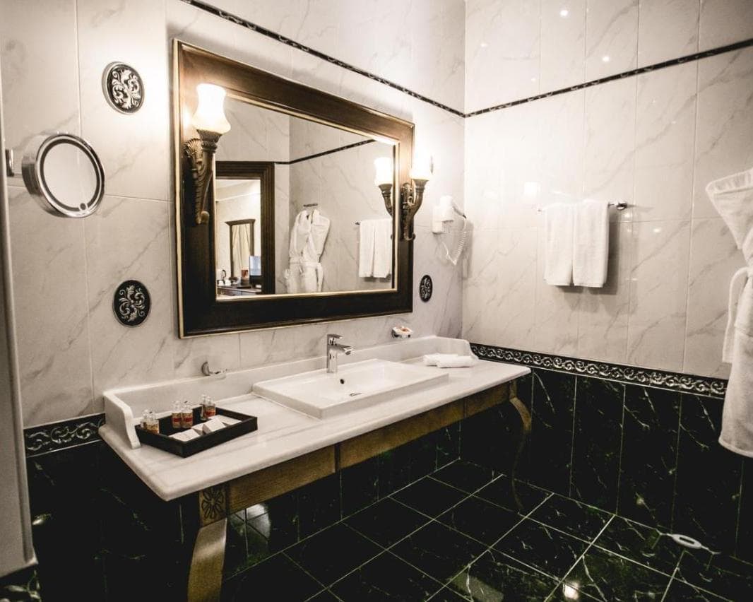 SHAMAKHI PALACE SHARADIL