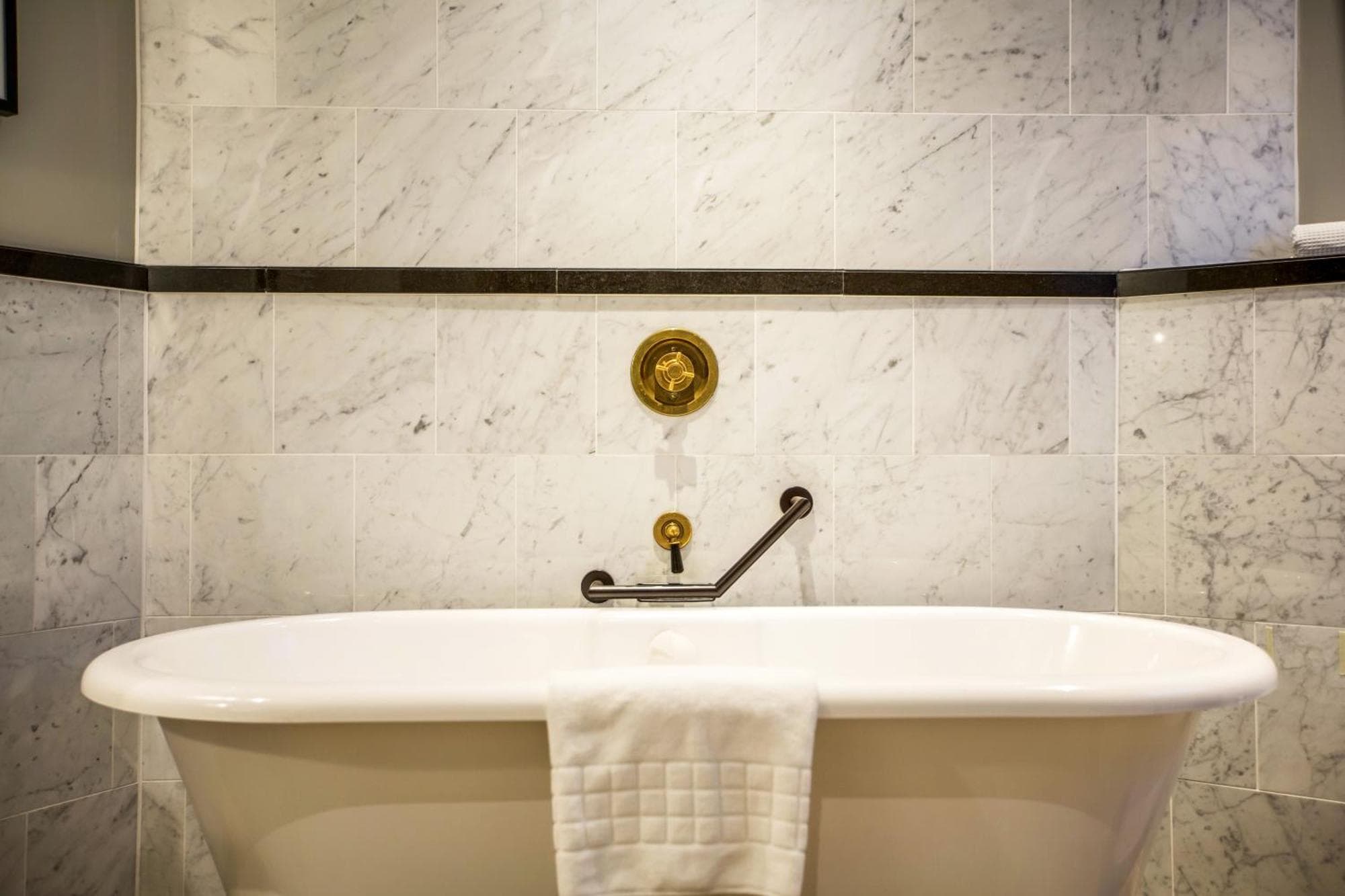 voco Grand Central Glasgow by IHG