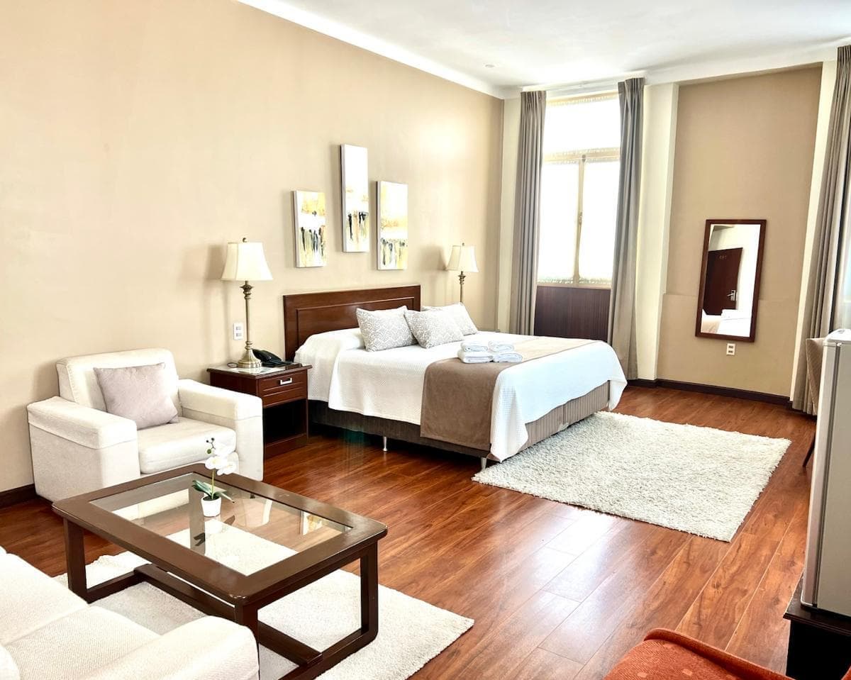 Hotel Victoria Plaza