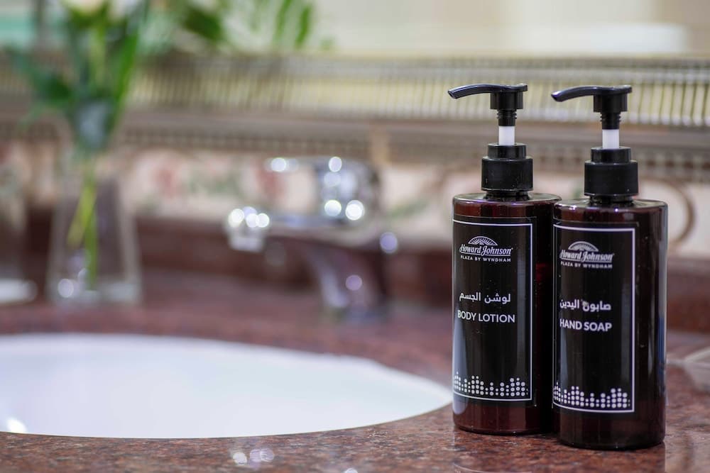 Howard Johnson Plaza By Wyndham Dubai Deira