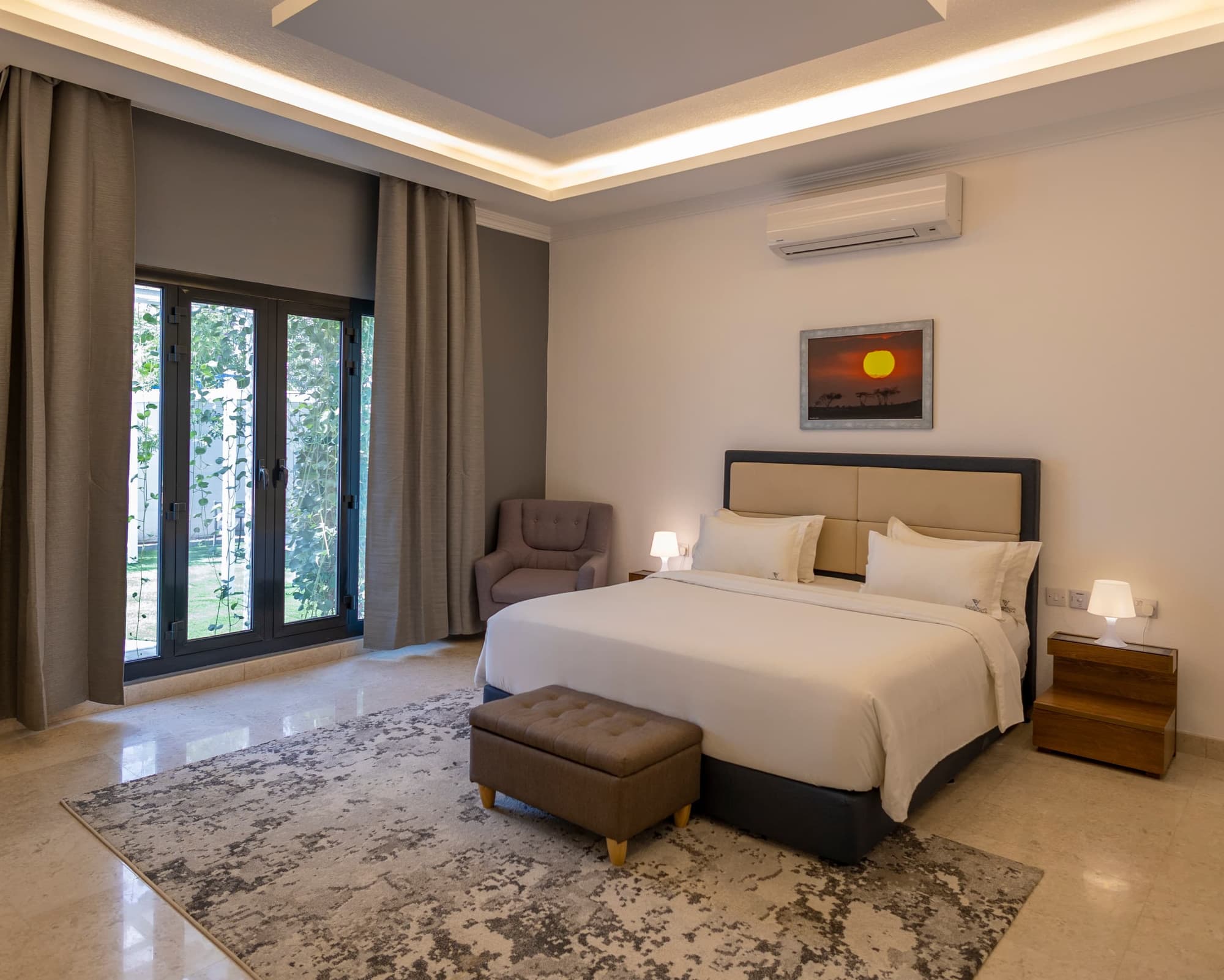 THE POOL VILLA – TANUF