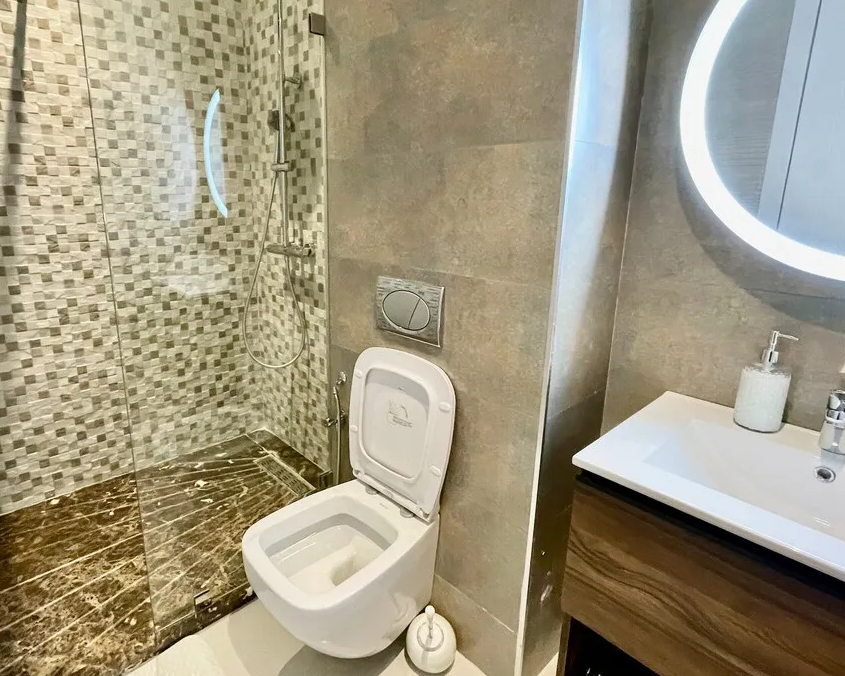 Charming Large Suite Xith 2 Balconies - Downtown Beach