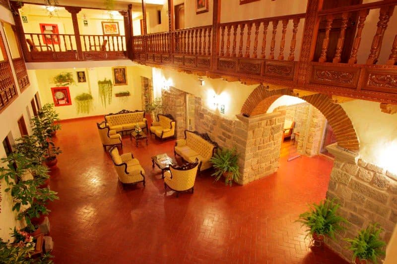 Hotel Siete Ventanas
