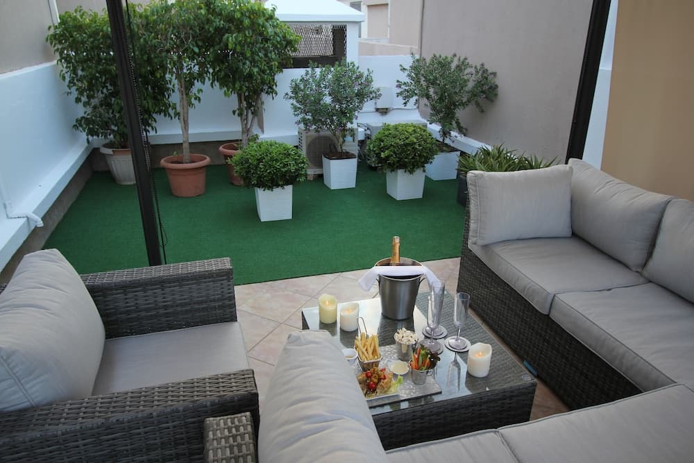 Casablanca Suites & SPA