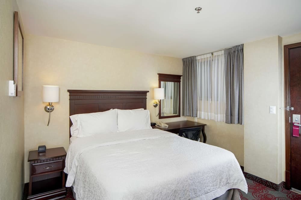 Hampton Inn & Suites Mexico City - Centro Historico