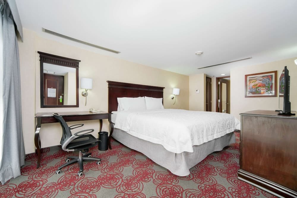 Hampton Inn & Suites Mexico City - Centro Historico