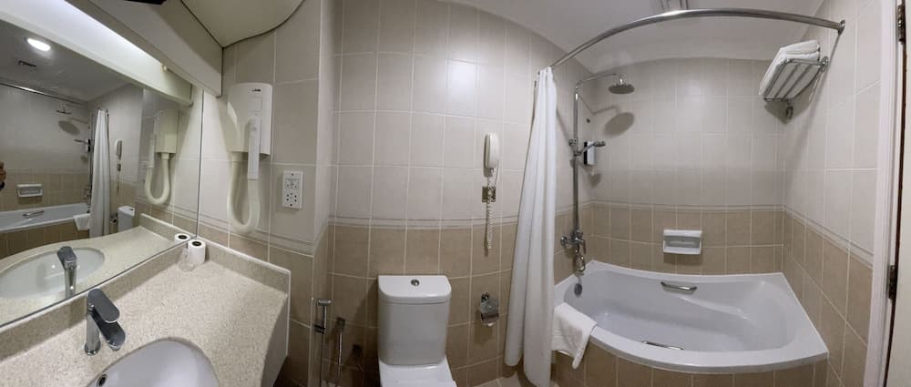 Golden Tulip Nizwa Hotel