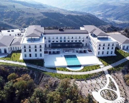Lachin Resort & Spa