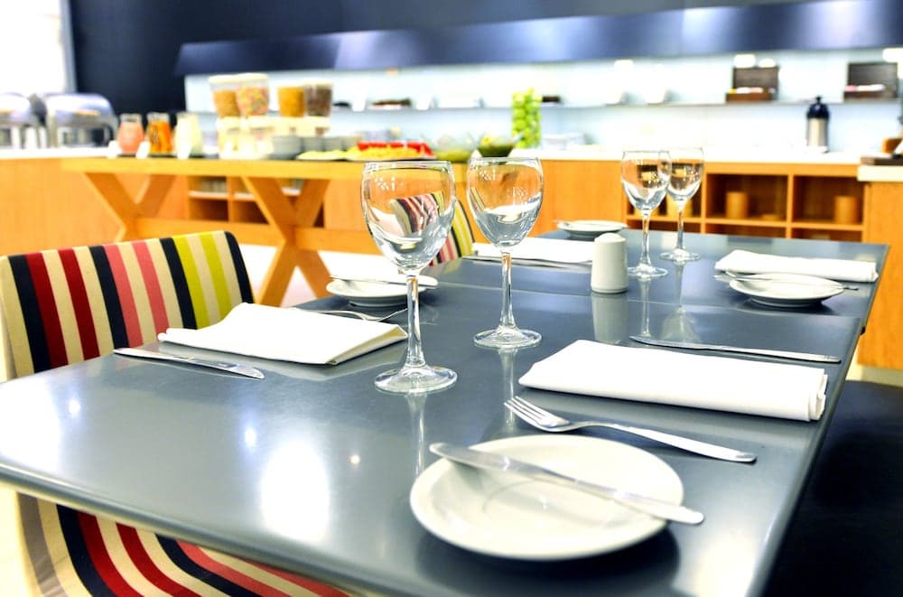 Rochester Classic, Breakfast Area