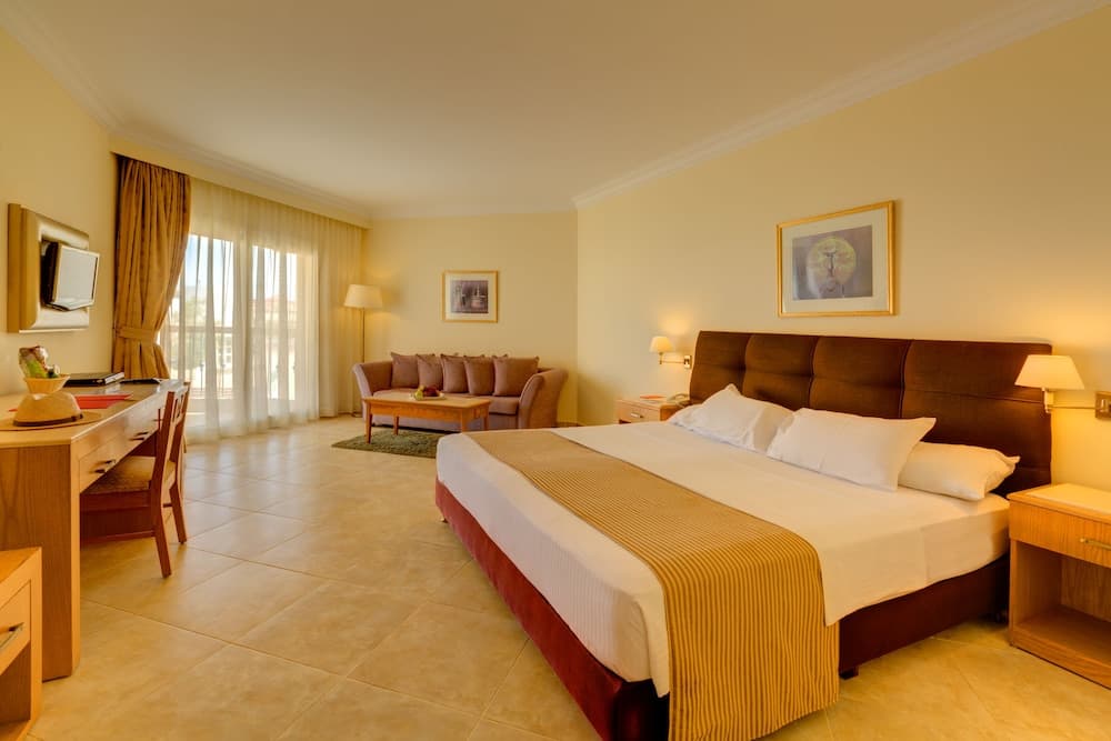 OLD555-Aurora Oriental - GATTINONI, Camera