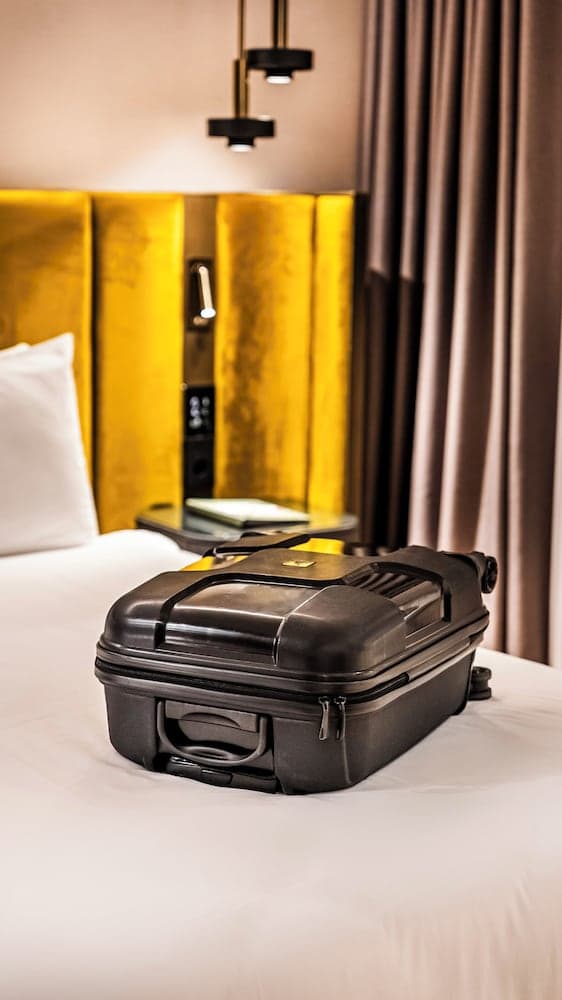 Lamartine Hotel
