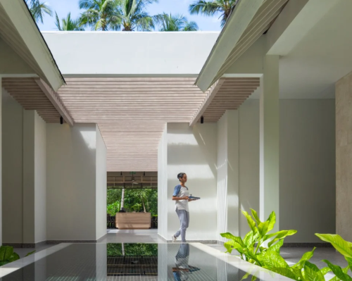 Avani+ Fares Maldives Resort - GATTINONI